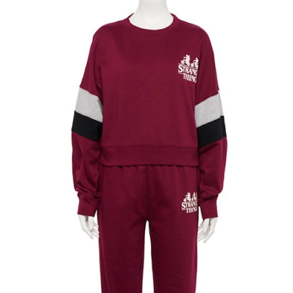 Netflix Sweaters - ❣️Strange Things Pullover Crew Fleece❣️